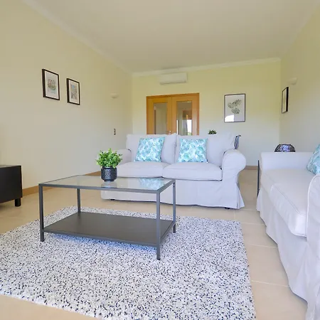 Apartment Bay Plaza